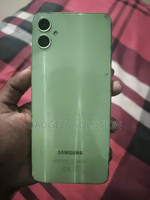 স্যামসাং গ্যালাক্সি এ০৫ ১২৮ জিবি গ্রিন