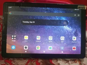 ট্যাবলেট ৬৪ জিবি কালো