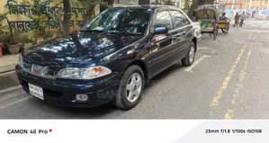 টয়োটা করিনা ১.৫ এফডব্লিউডি সেডান ১৯৯৮ নীল