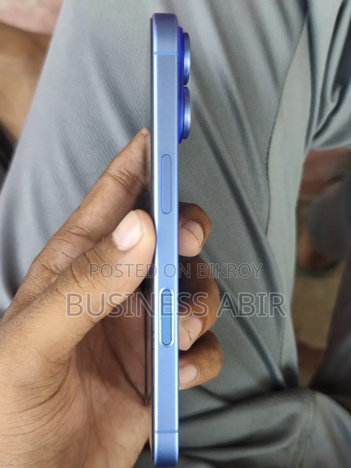 Apple iPhone 16 128 GB Blue