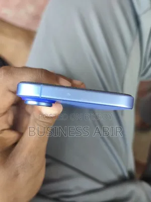 Apple iPhone 16 128 GB Blue