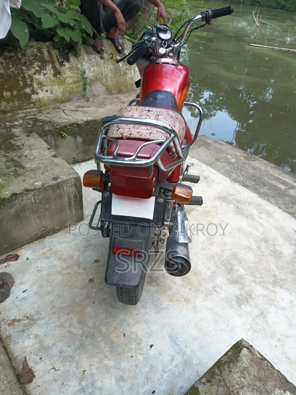 হিরো স্প্লেন্ডার প্লাস ২০১৭ রেড