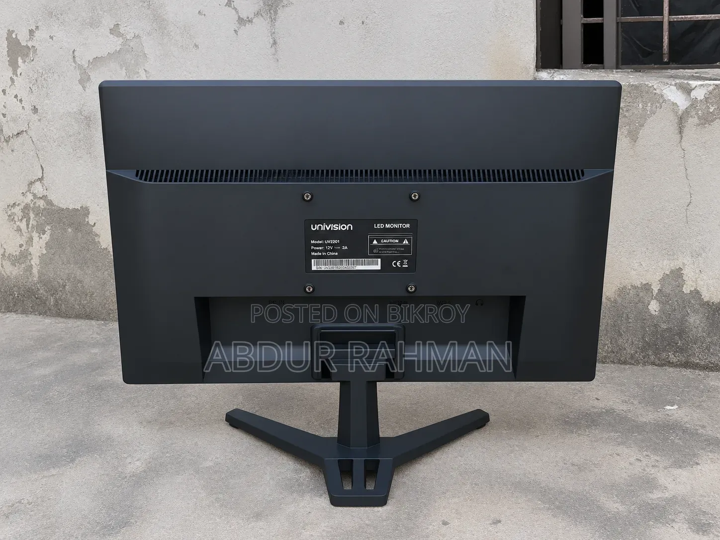 Univision 18.5 75Hz LED Monitor Fresh Condition (Box + Adapter)