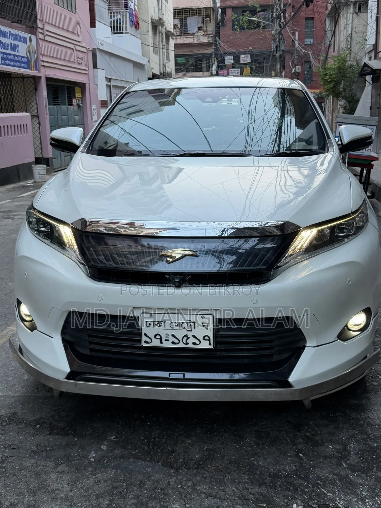 Toyota Harrier 2.0 2016 Pearl