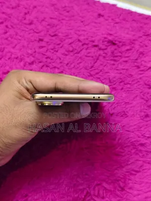 New Vivo V60e 256 GB