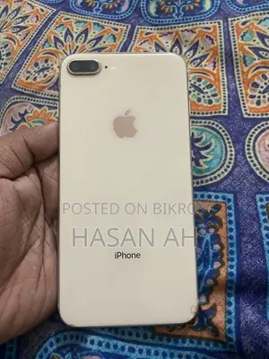 Apple iPhone 8 Plus 64 GB Bronze