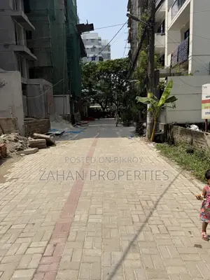 Bashundhara J Block 60 Ft Road 5 Katha Corner Plot for Sale