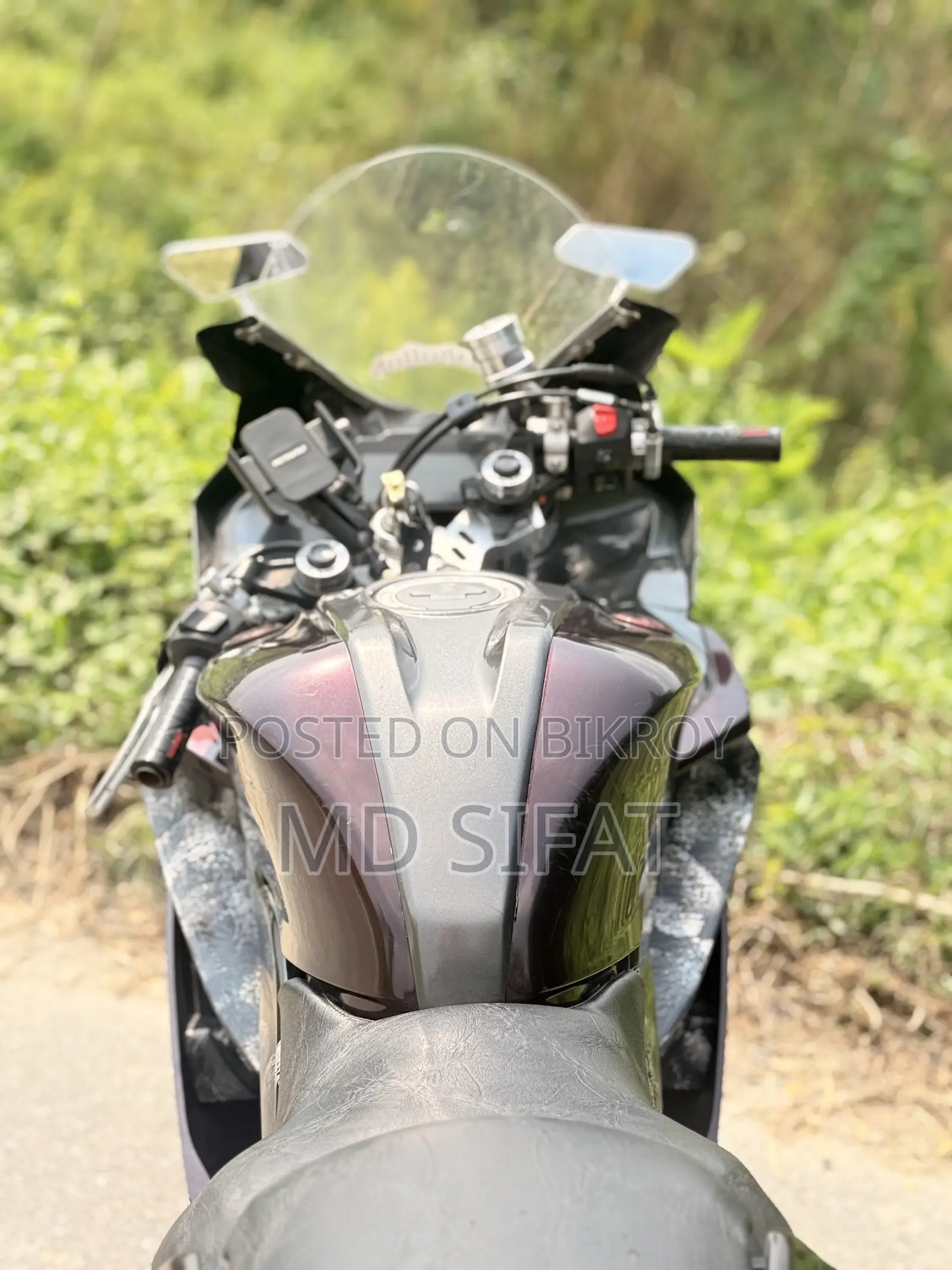 Yamaha R15 V3 2021 Red