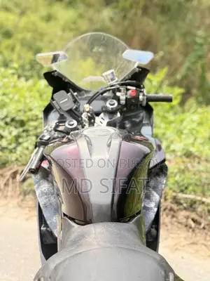 Yamaha R15 V3 2021 Red