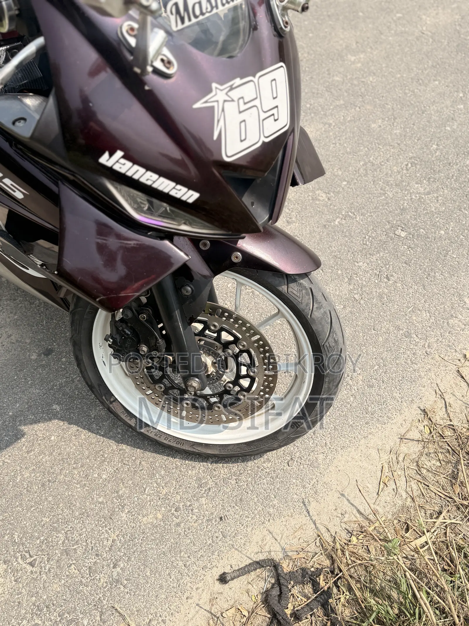 Yamaha R15 V3 2021 Red