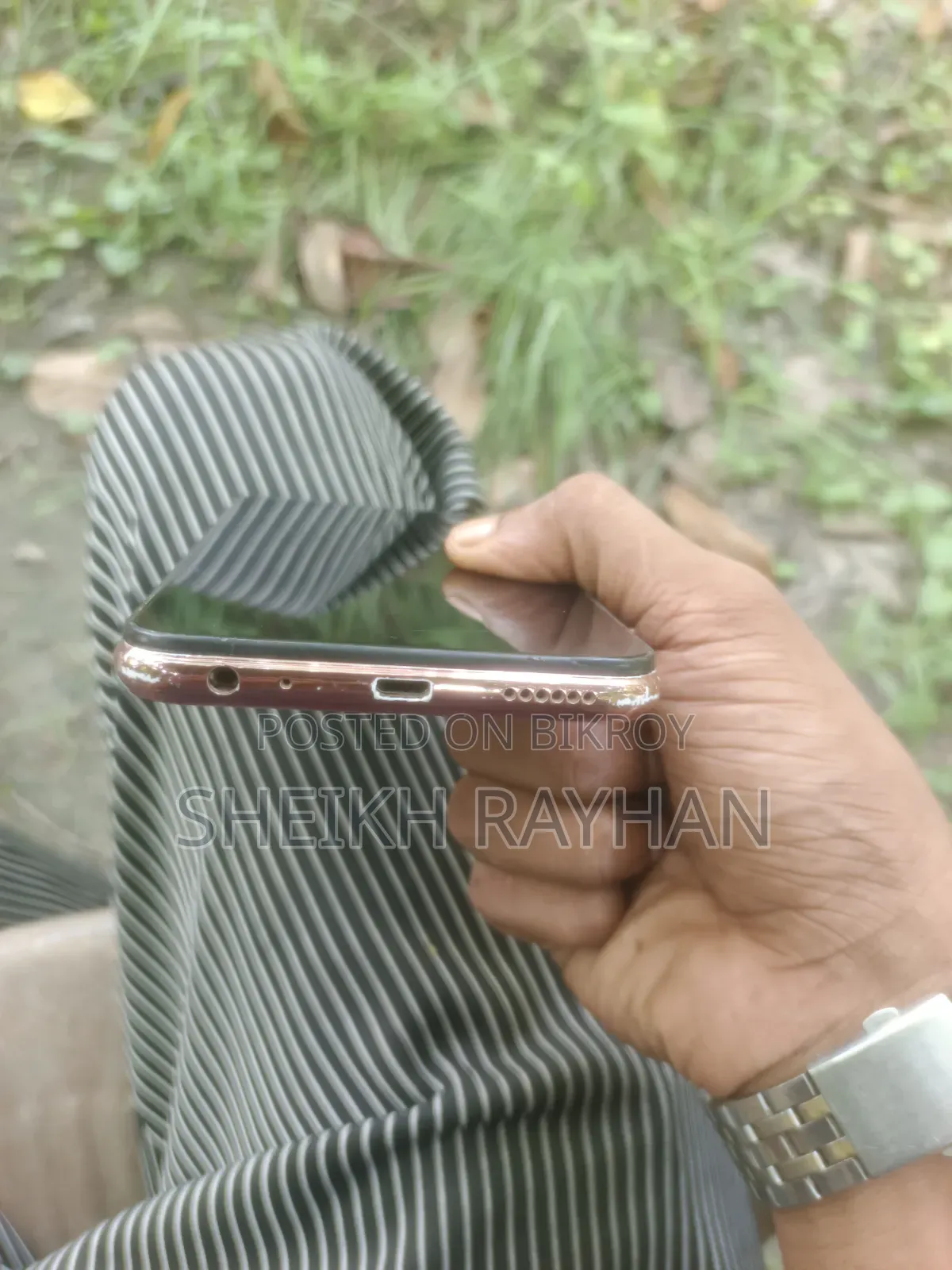 Vivo Y17 256 GB Orange