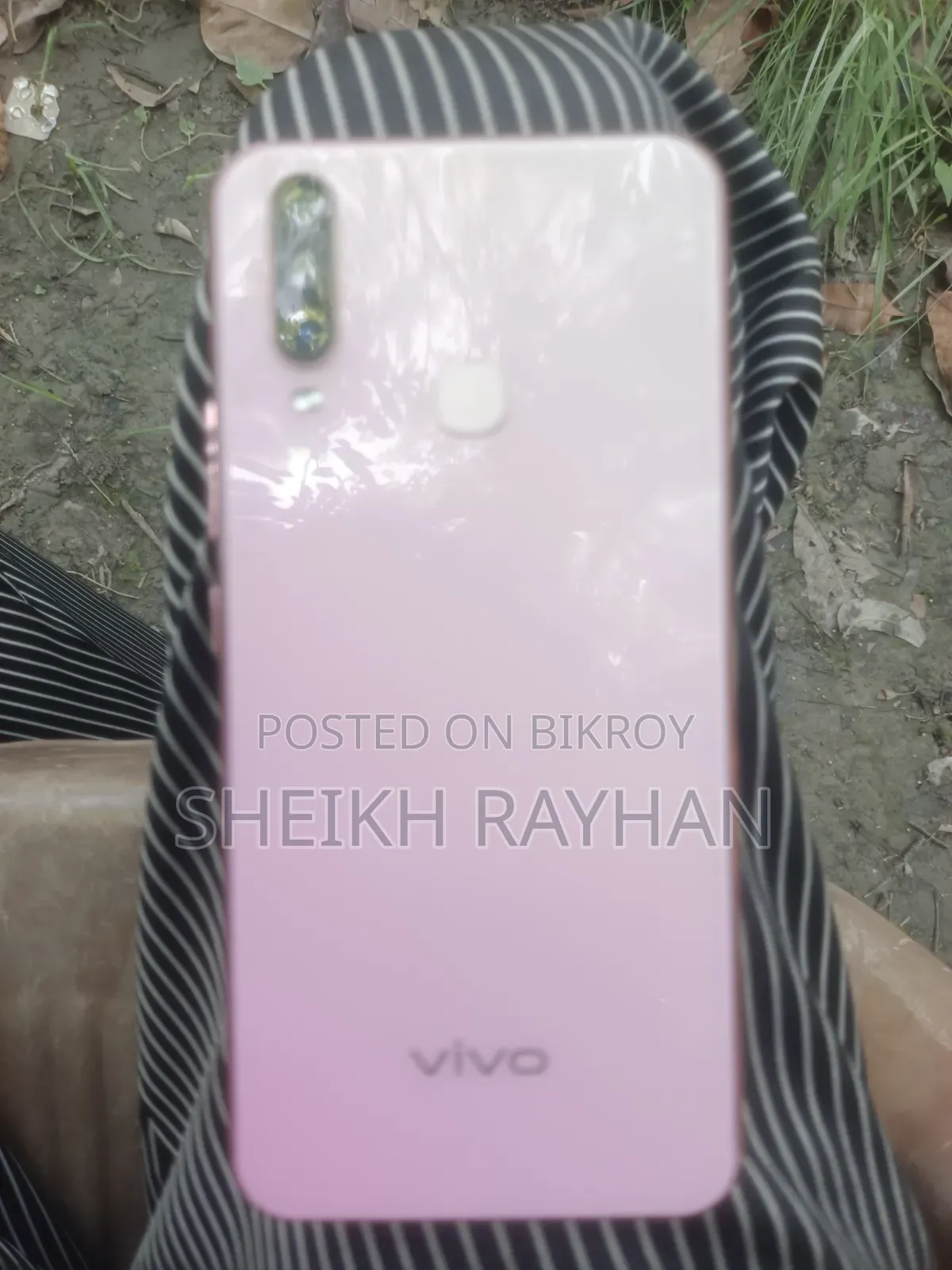 Vivo Y17 256 GB Orange