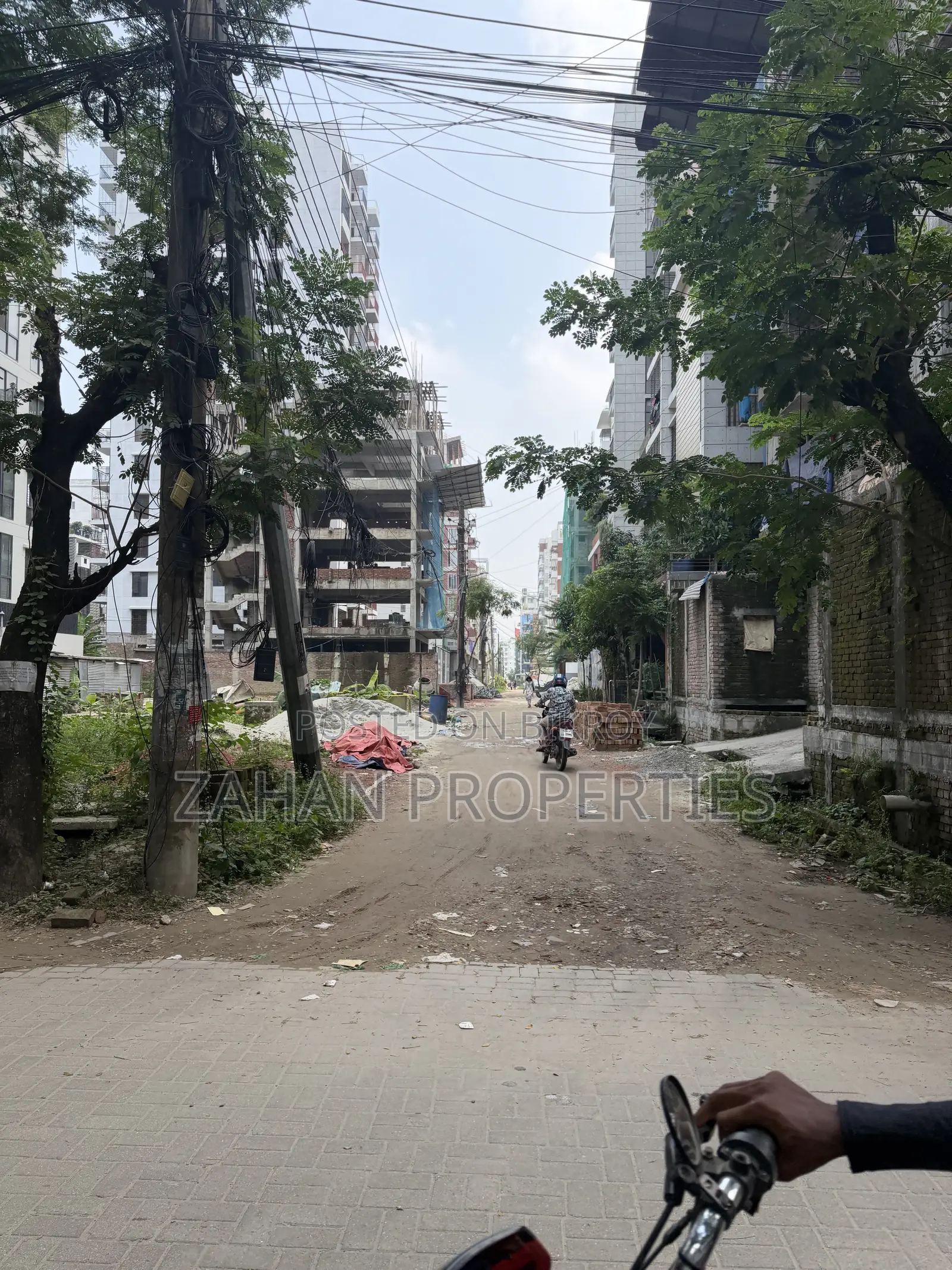Bashundhara J Block 4 Katha South Facing Plot for Sale