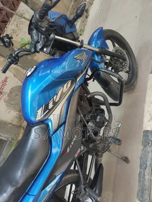 হোন্ডা লিভো ২০১৮ নীল
