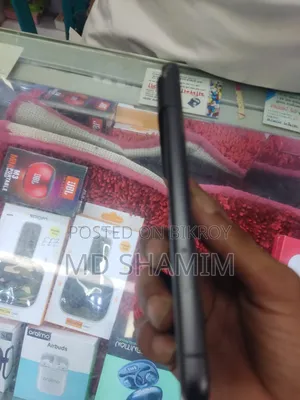 মোবাইল ফোন ২৫৬ জিবি কালো