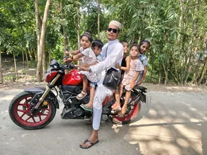 রানার বোল্ট ১৬৫আর ২০২৪ লাল