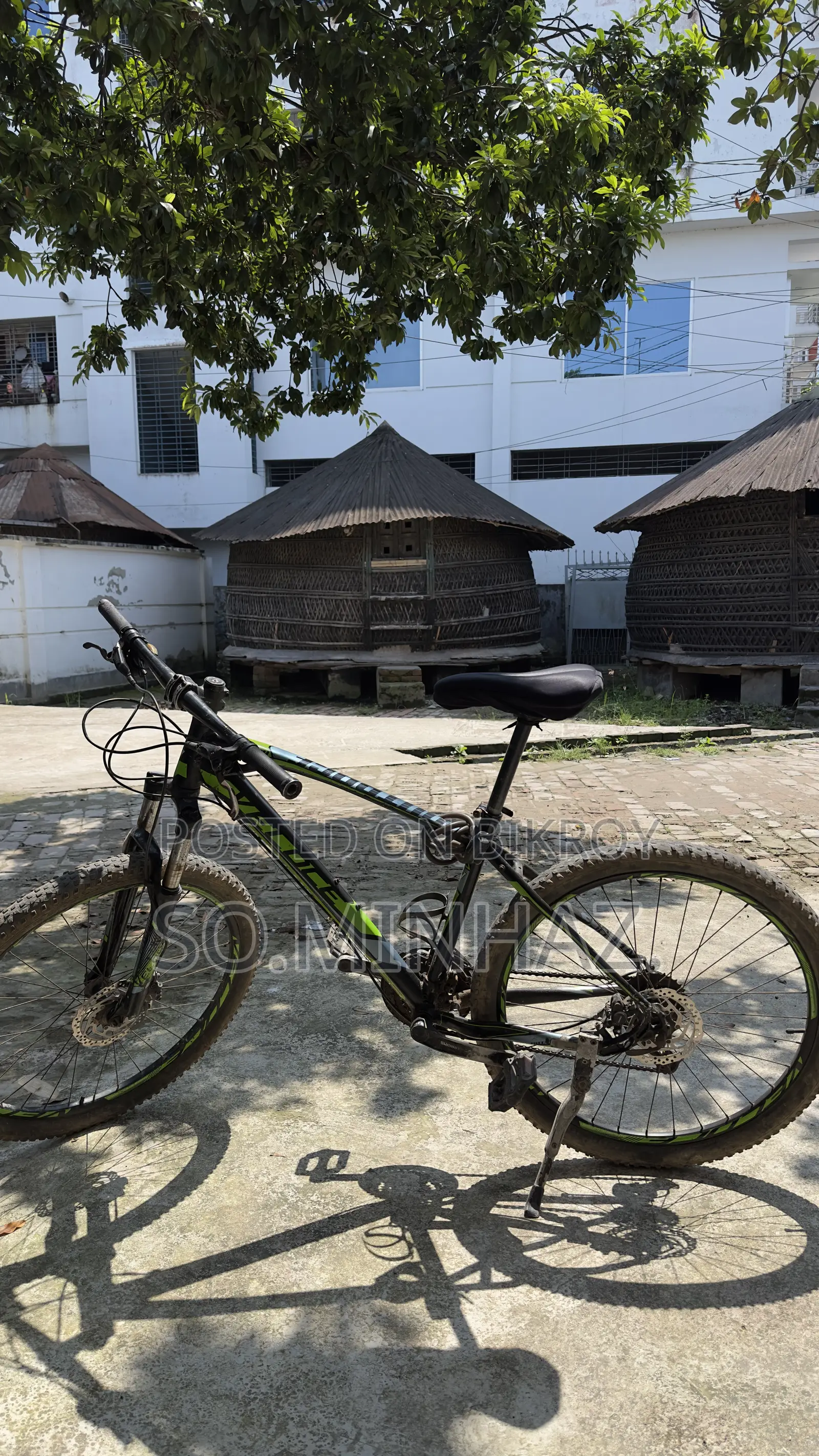 মোটরসাইকেল ২০১৮ সবুজ