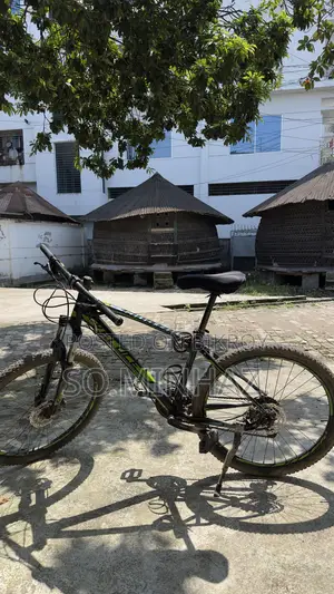 মোটরসাইকেল ২০১৮ সবুজ