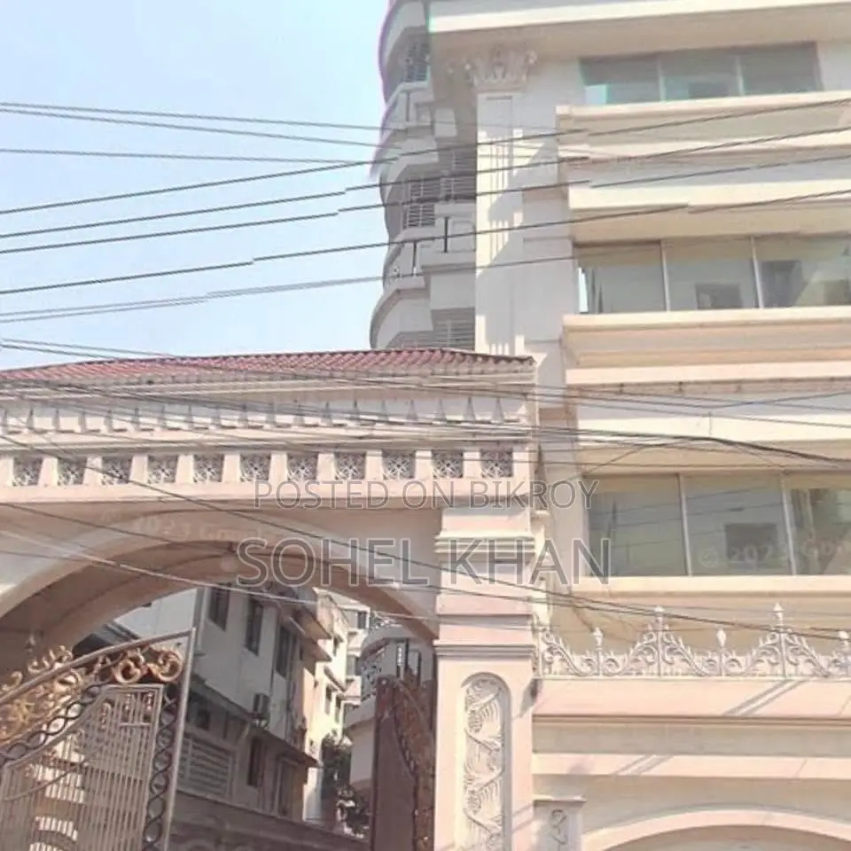 4 Bedroom Apartment in Momtaj Mahal, Dhanmondi for rent