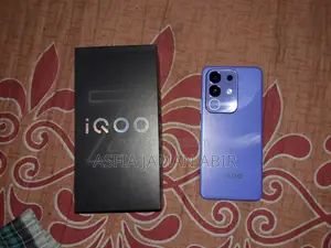iQOO Z10x 128 GB Blue