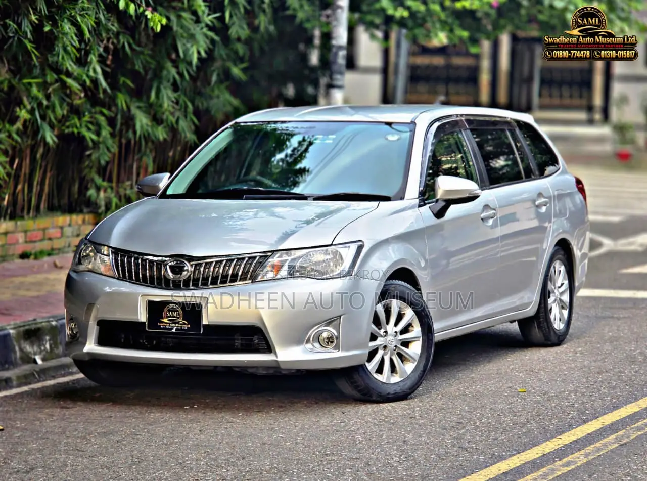 Toyota Corolla Fielder 1.5 Petrol Front-Wheel Drive 2013 Silver