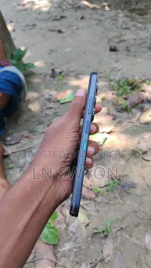 ইনফিনিক্স হট ৬০আই ১২৮ জিবি ব্ল্যাক