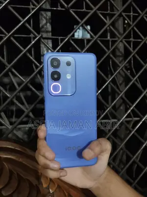 iQOO Z10x 128 GB Blue