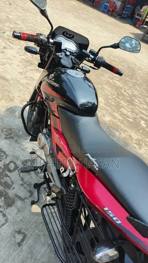 Bajaj Pulsar 150 2017