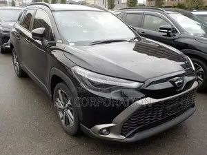 New Toyota Corolla Cross 2024 Black