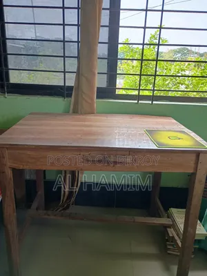 3x2 Reading Table & Chair for Sale