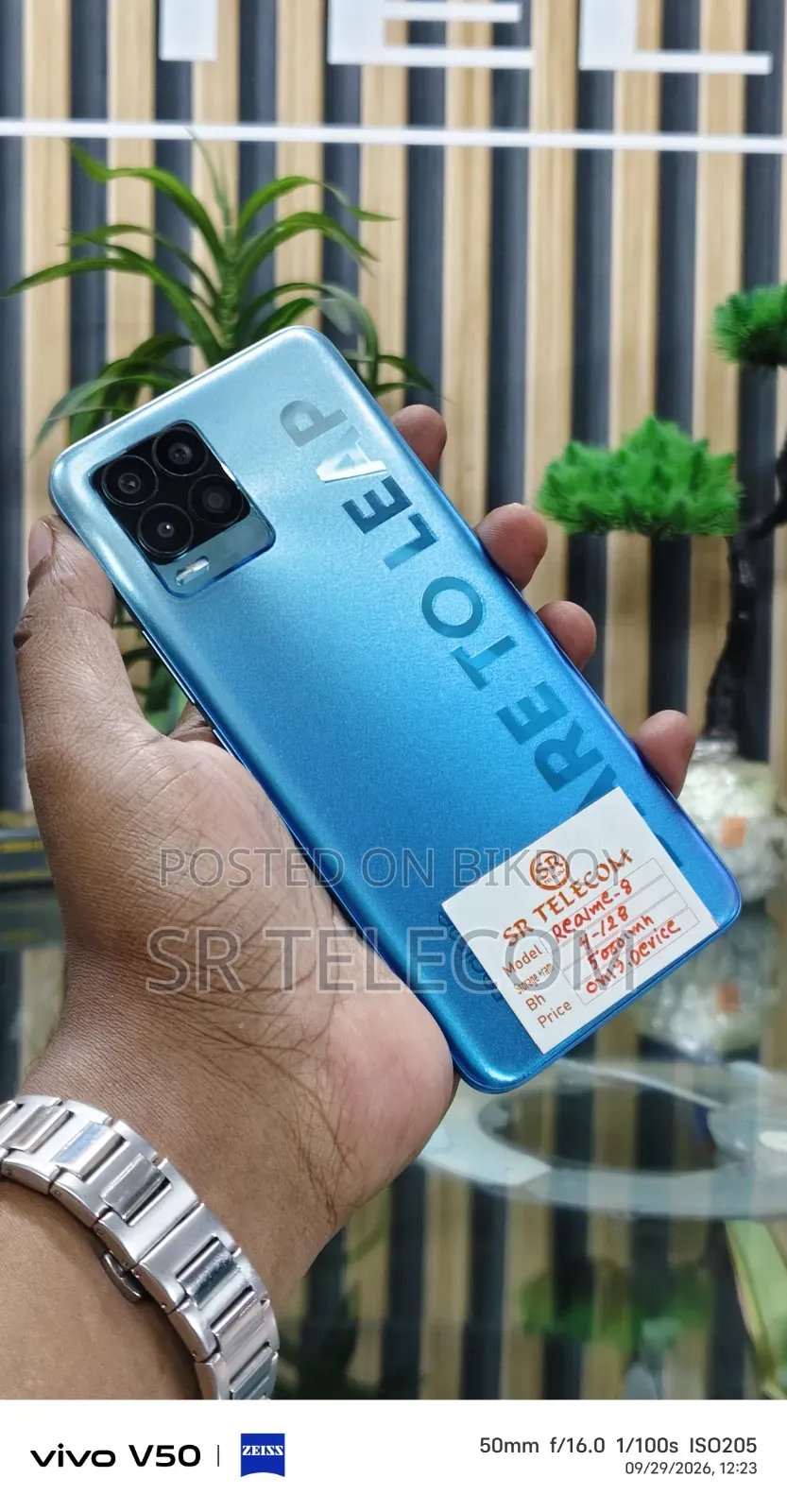 Realme 128 GB Blue