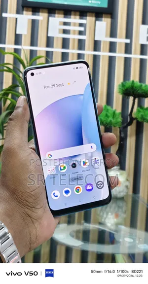 Realme 128 GB Blue