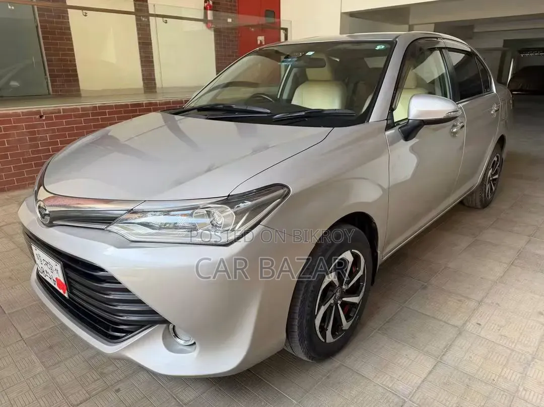 Toyota Axio 1.5 G Two-Wheel Drive 2017 Silver