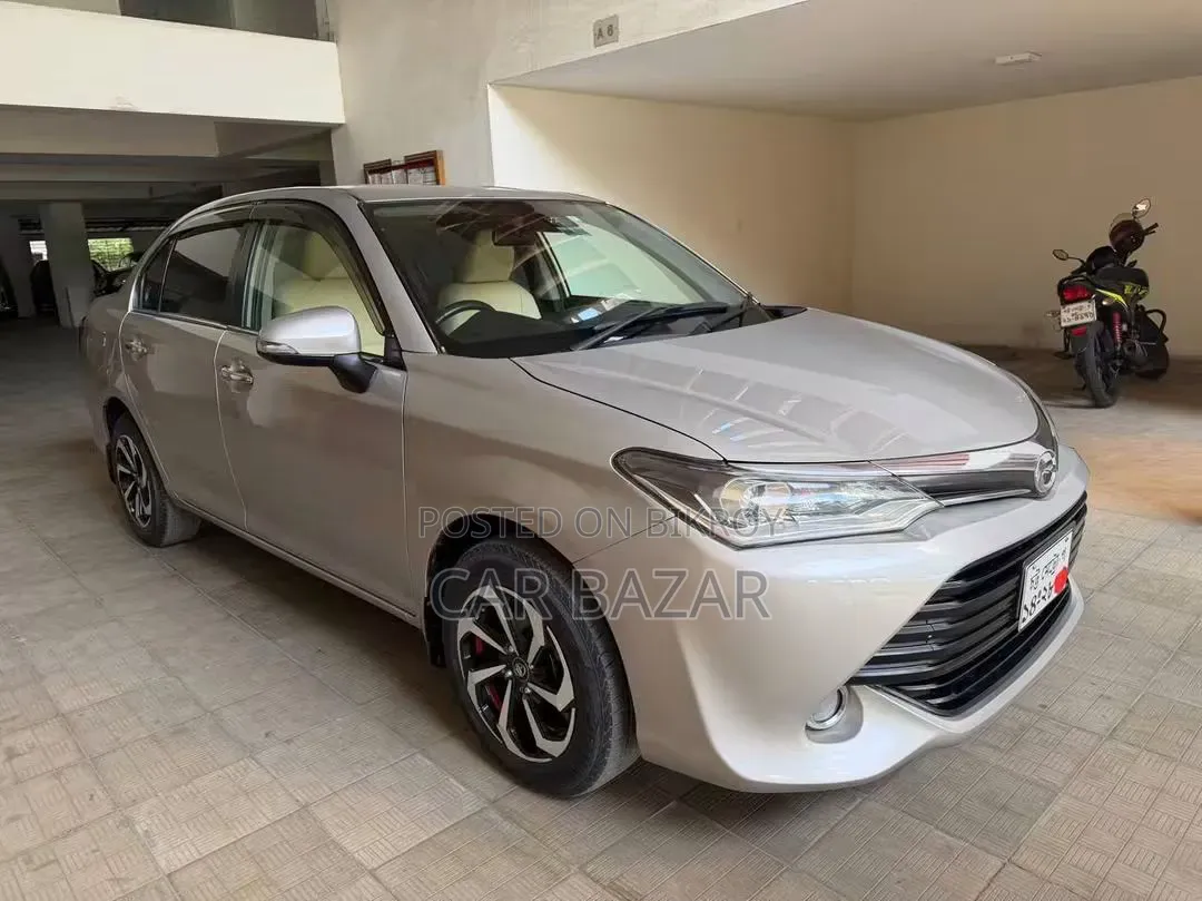 Toyota Axio 1.5 G Two-Wheel Drive 2017 Silver