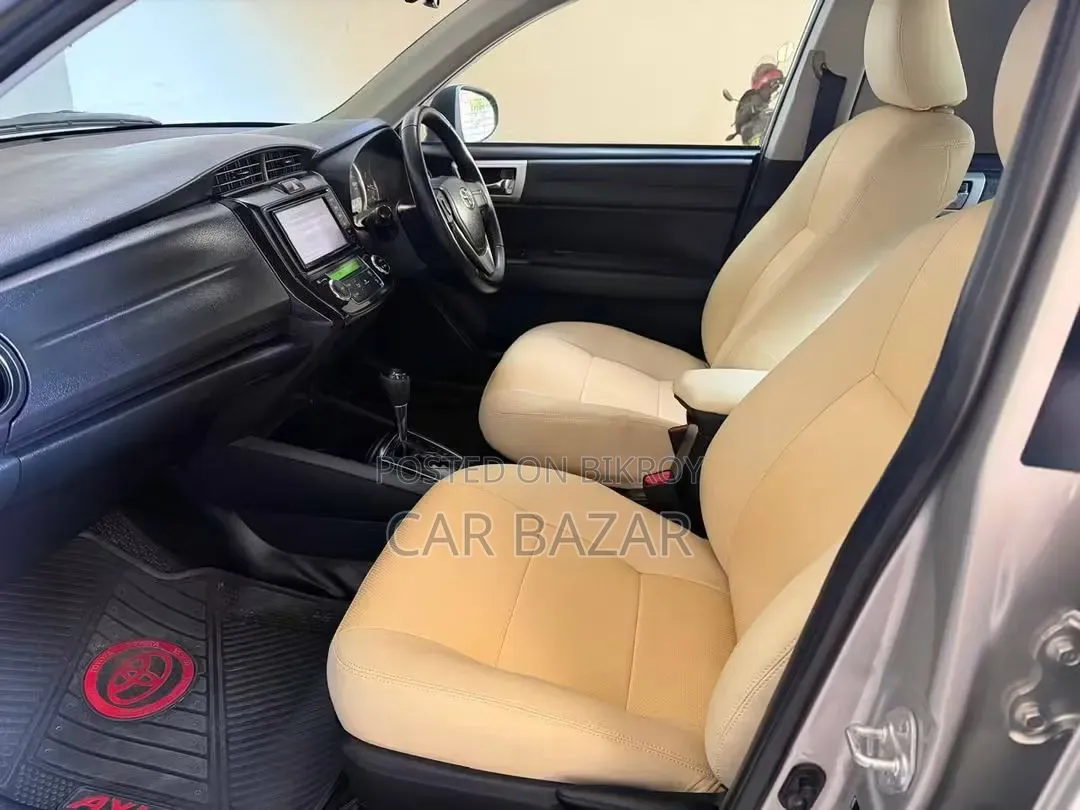 Toyota Axio 1.5 G Two-Wheel Drive 2017 Silver