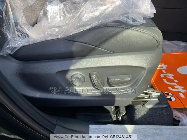 নতুন টয়োটা করোল্লা ক্রস ২০২৬ কালো