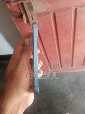 Apple iPhone 13 128 GB Green