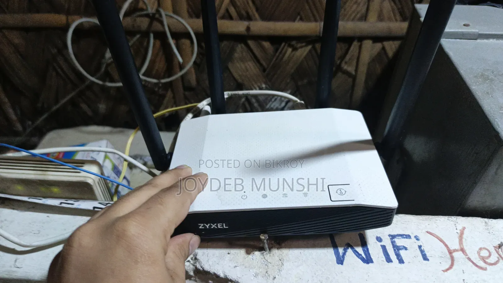 Zyxel NBG6615 AC1200 Dual Band Gigabit WiFi Router