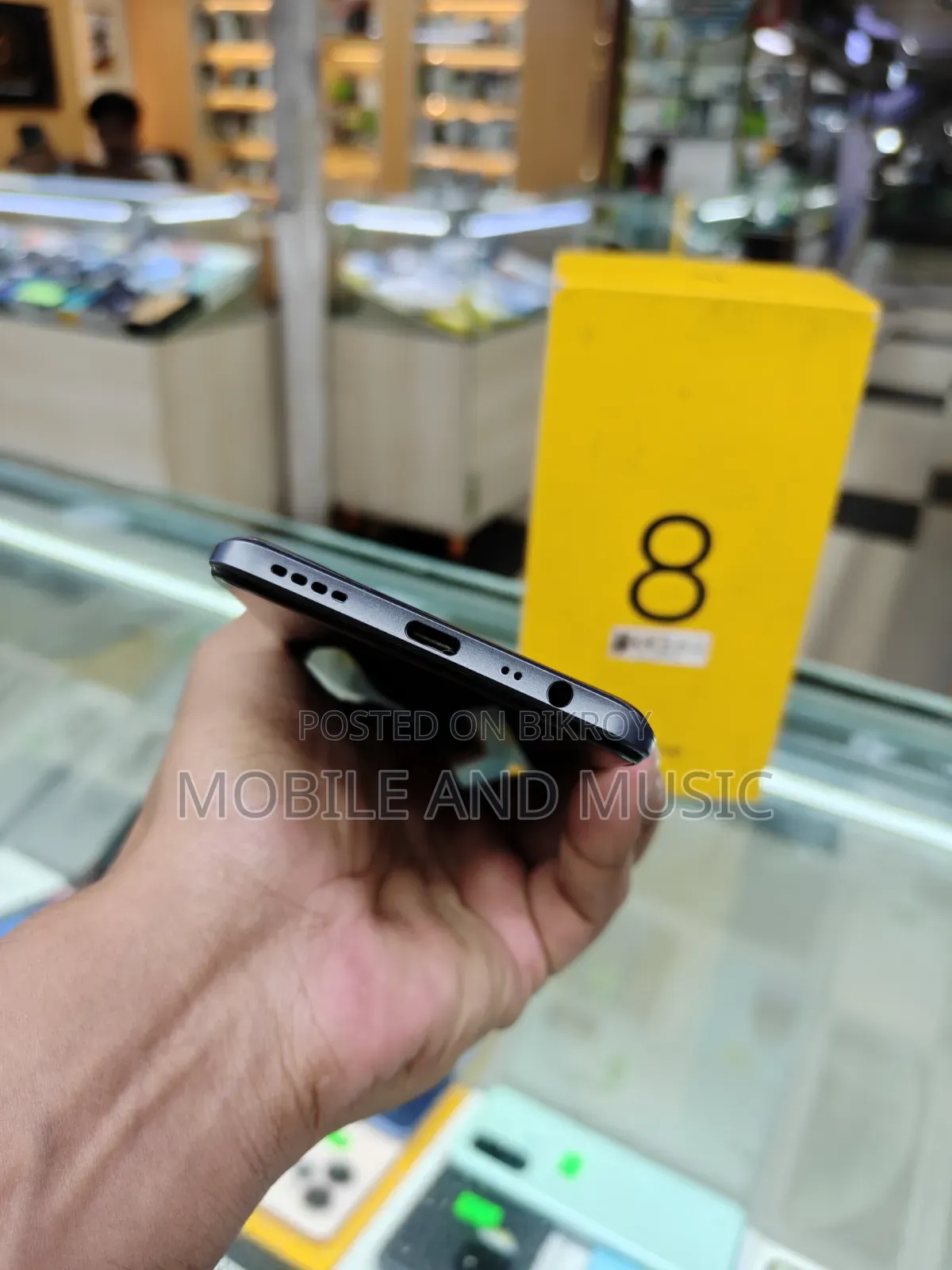 Realme 128 GB Black