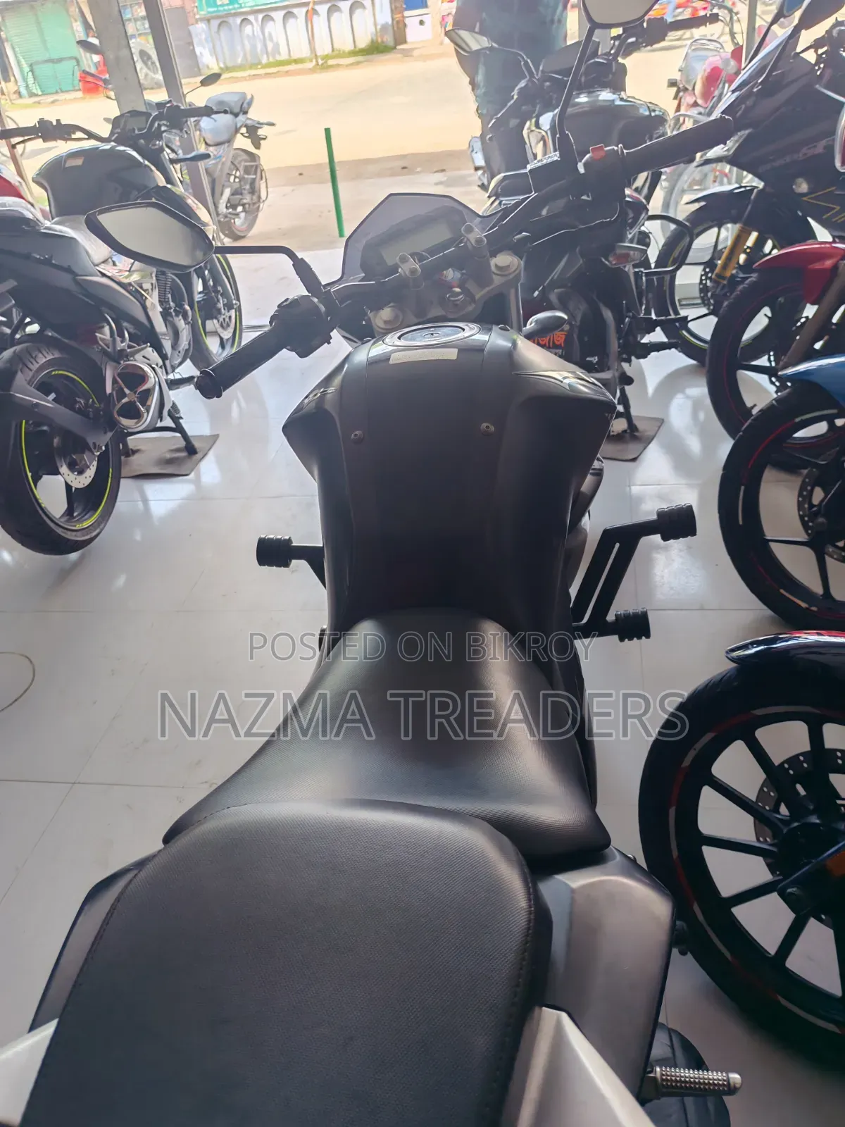 Yamaha FZS V2 2025 Gray