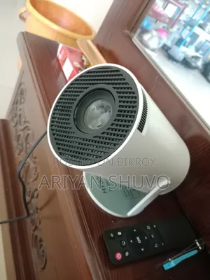 HY300 Projector