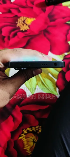 শাওমি রেডমি নোট ১৩ ১২৮ জিবি ব্ল্যাক
