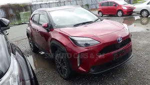 Toyota Yaris Cross 1.5 Hybrid Front-Wheel Drive 2021 Red