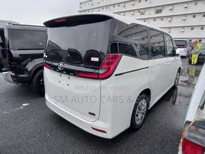 Toyota Noah 2022 Pearl