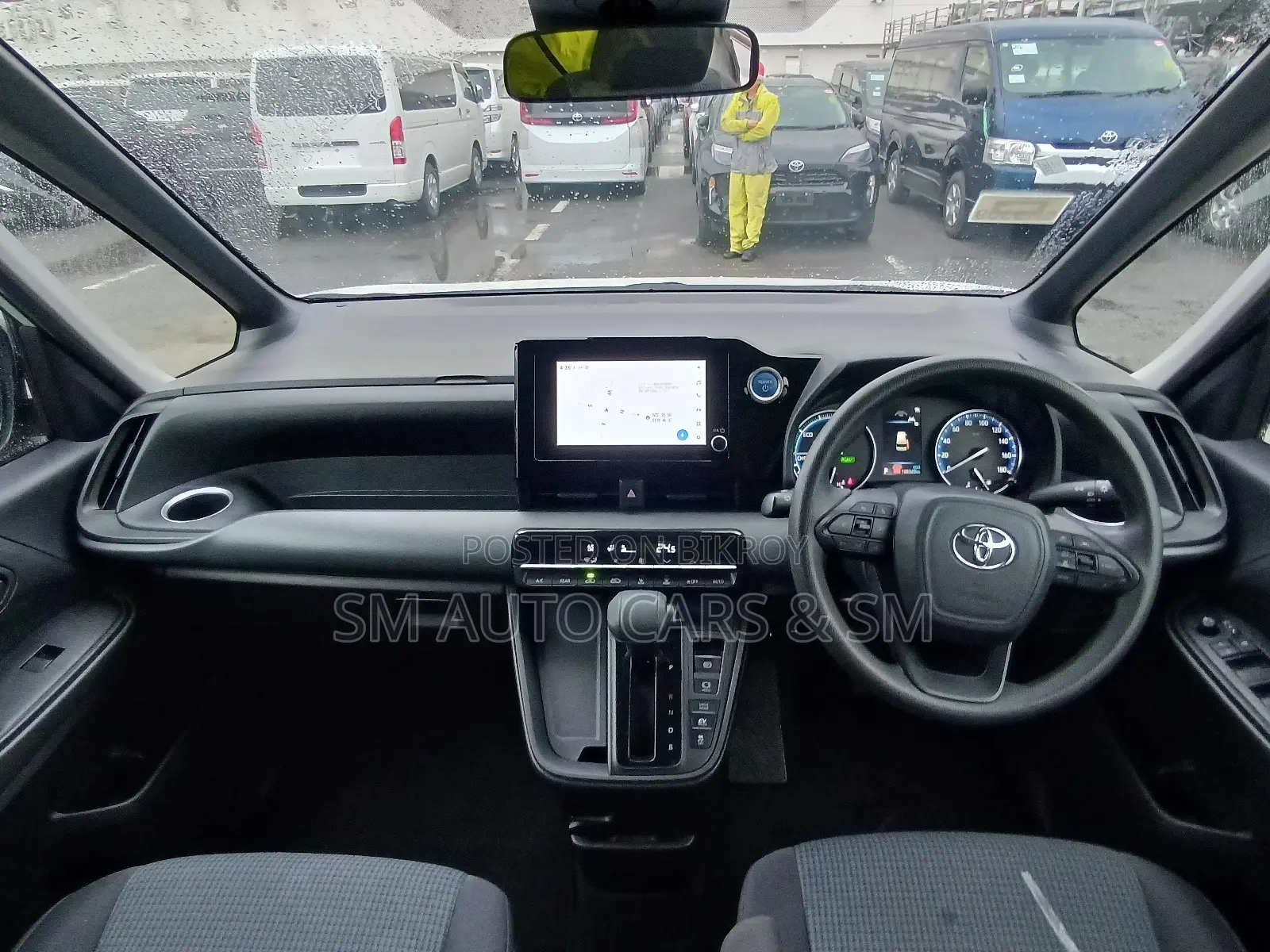 Toyota Noah 2022 Pearl
