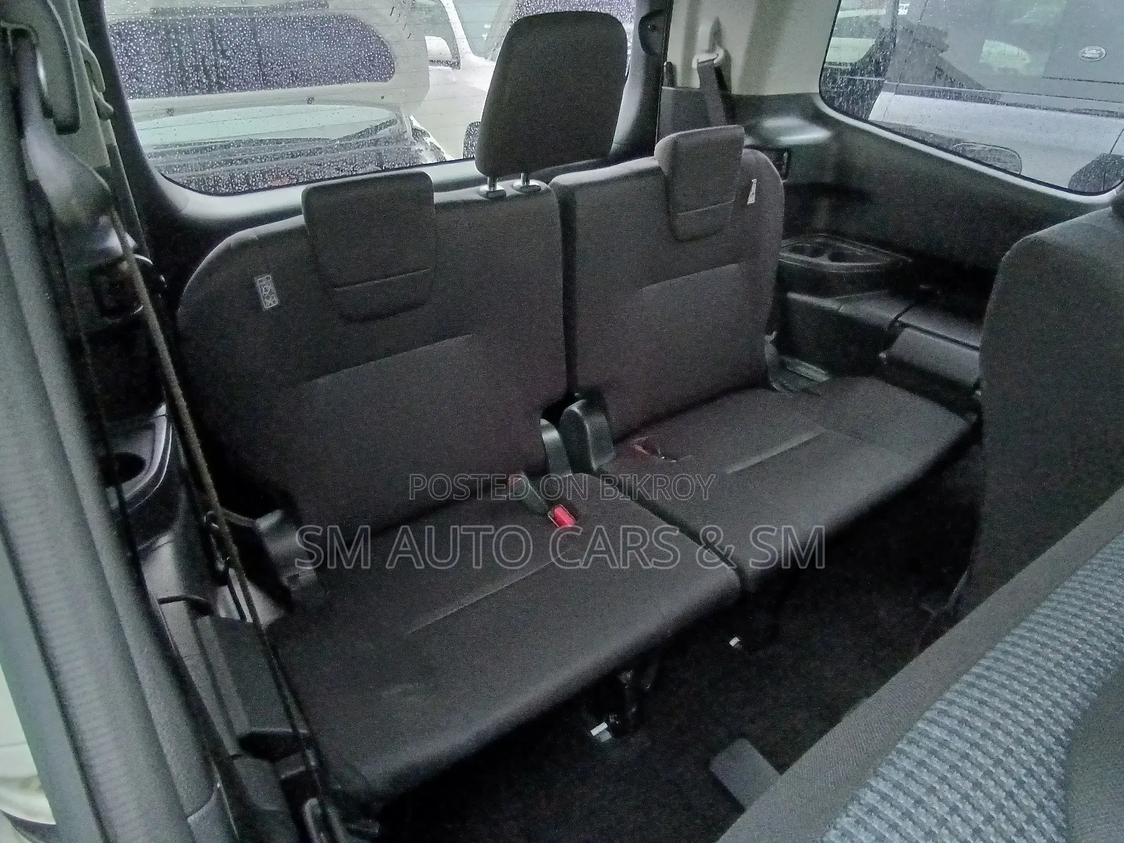 Toyota Noah 2022 Pearl