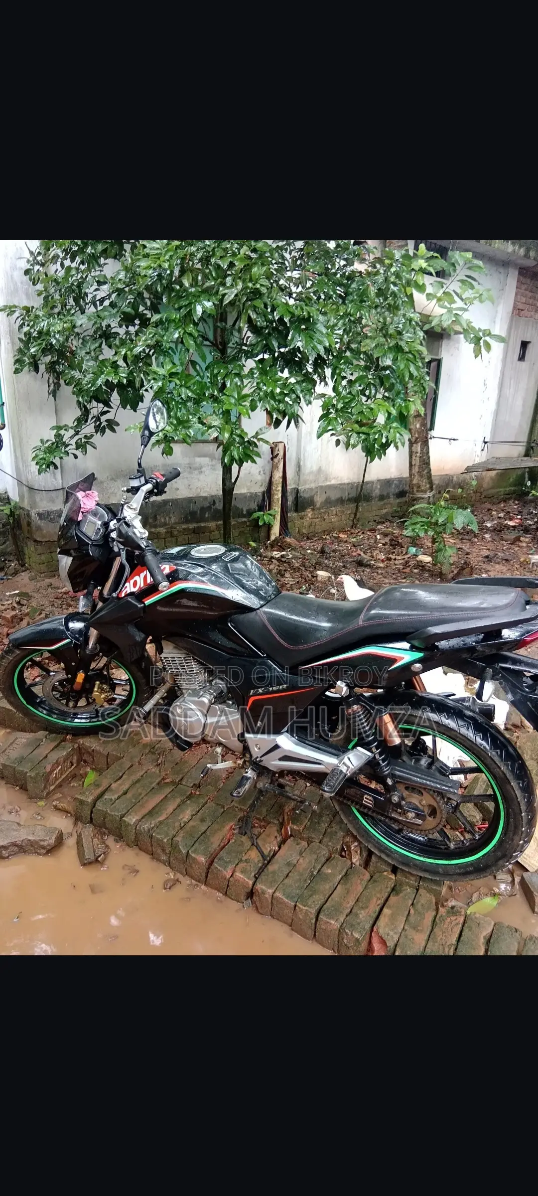 Aprilia FX 2023 Black