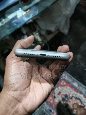 Apple iPhone 11 64 GB White