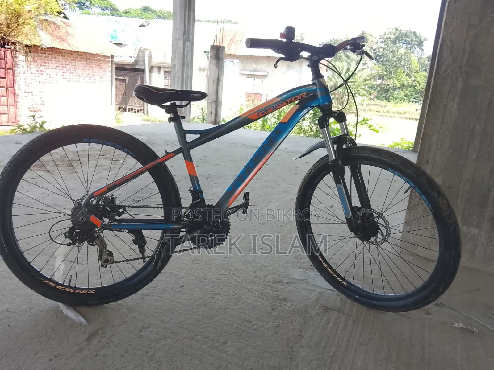 প্রায় নতুন এই সাইকেলটি বিক্রি করা হবে