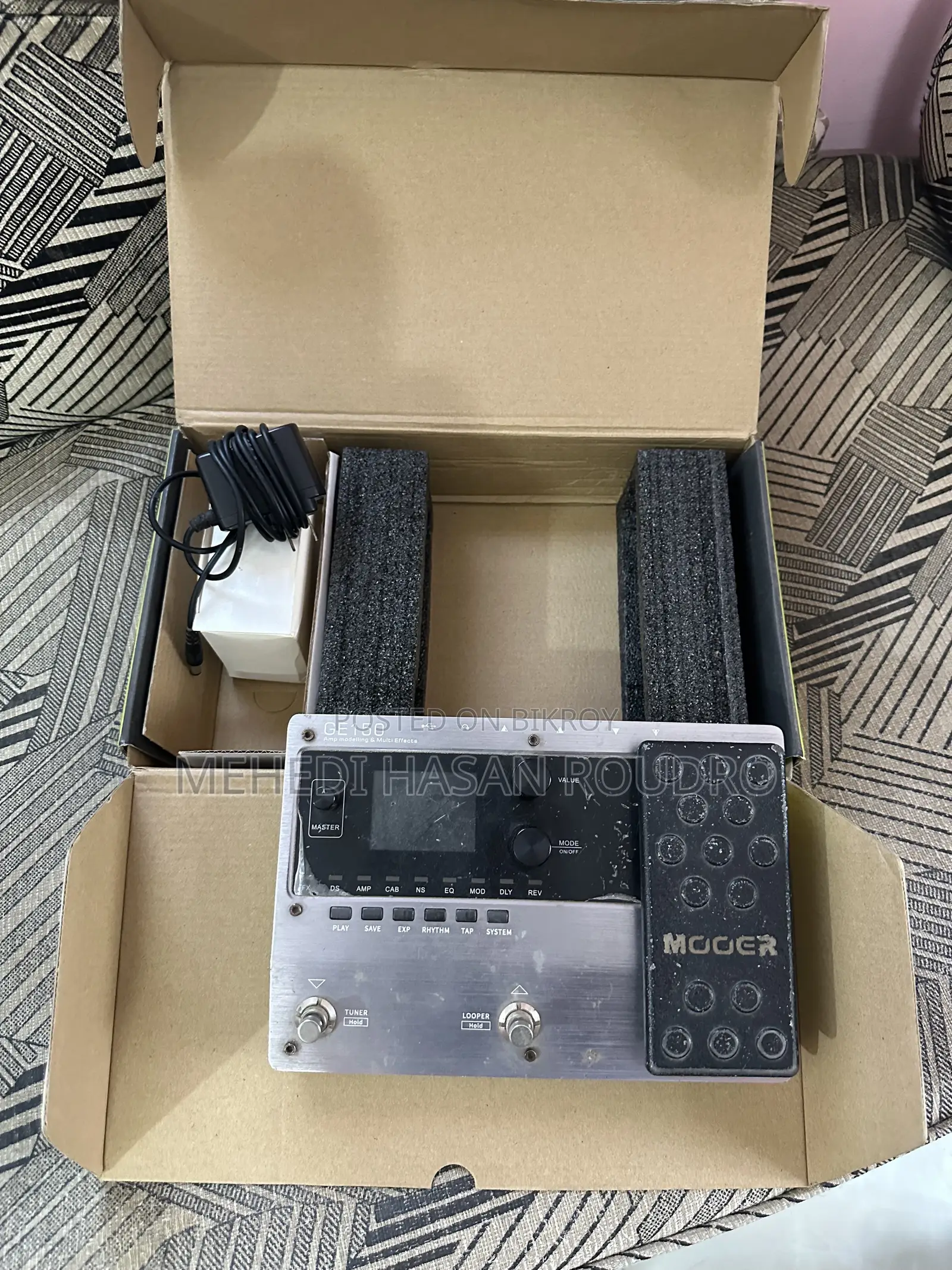 MOOER GE150 Guitar Multi-Effects Processor